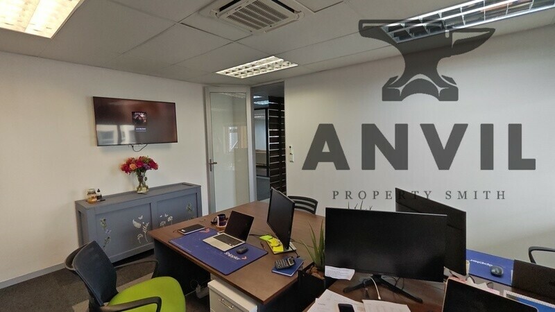 Clearwater Office Park, Roodepoort - Building 2 Ground Floor property image 12