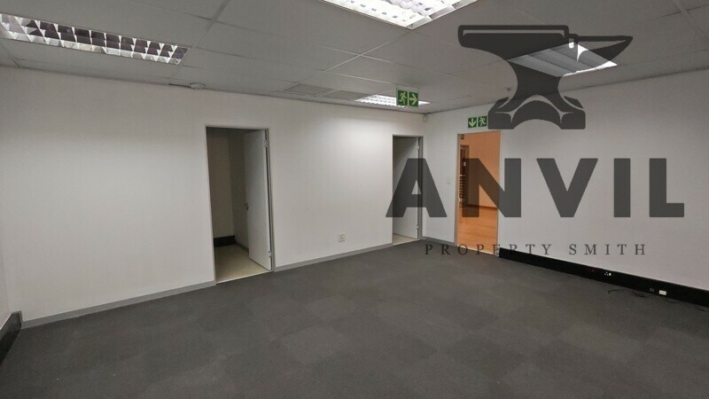 Clearwater Office Park, Roodepoort - Building 2 First Floor (2O1d) property image 8