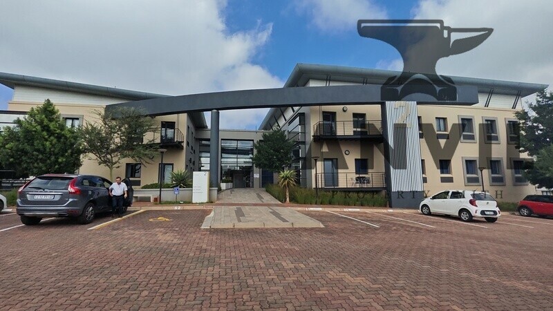 Clearwater Office Park, Roodepoort - Building 2 First Floor (2O1d) property image 2
