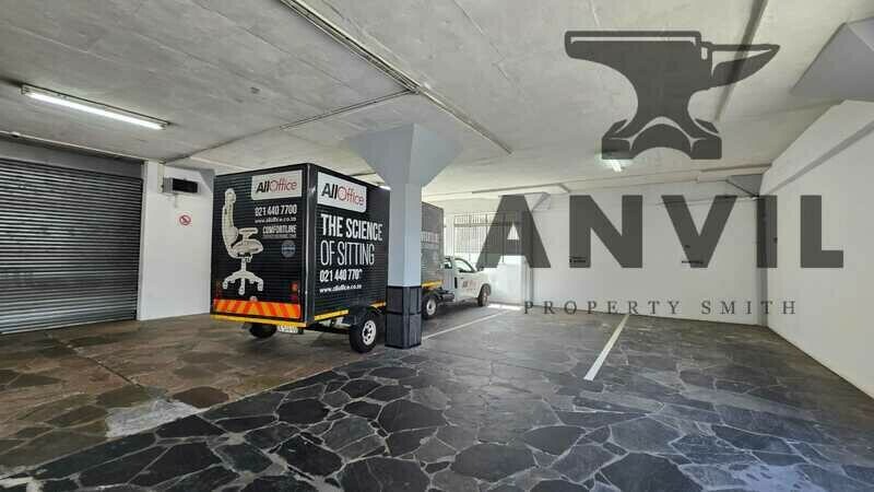 9 Browning Road, Salt River - Whole Building in Salt River To let  property image 13