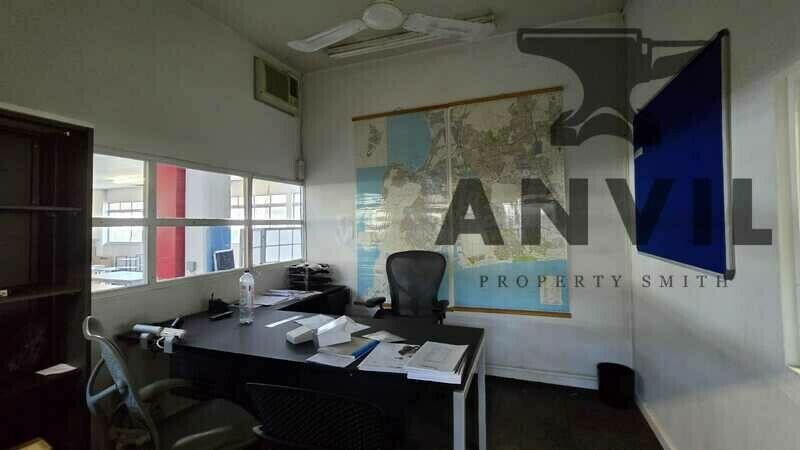 9 Browning Road, Salt River - Whole Building in Salt River To let  property image 9