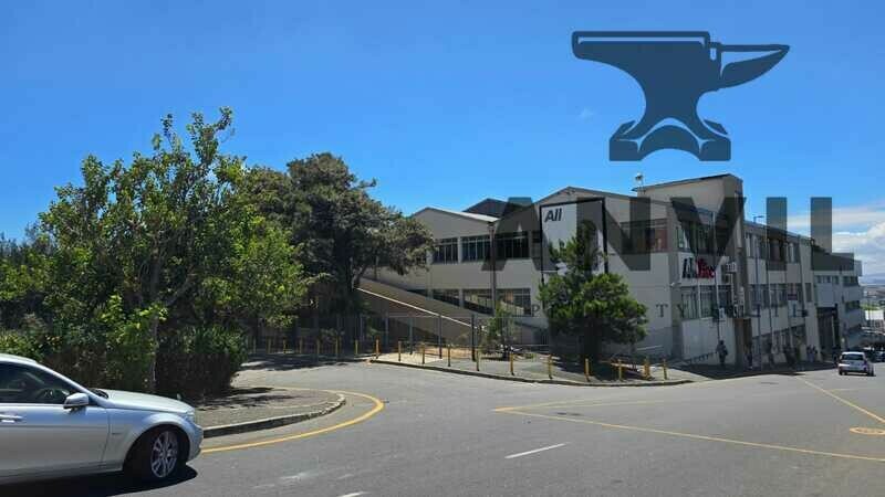 9 Browning Road, Salt River - Whole Building in Salt River To let  property image 15