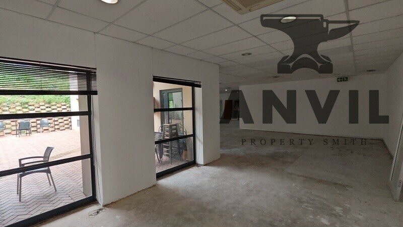 Clearwater Office Park, Roodepoort - Building 3 - Ground Floor 30Gb property image 3