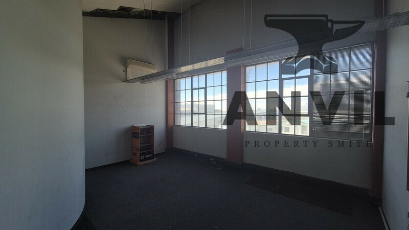 8 Paarden Eiland Road - Left Hand Side with Offices property image 8