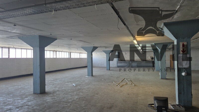 8 Paarden Eiland Road - Left Hand Side with Offices property image 15