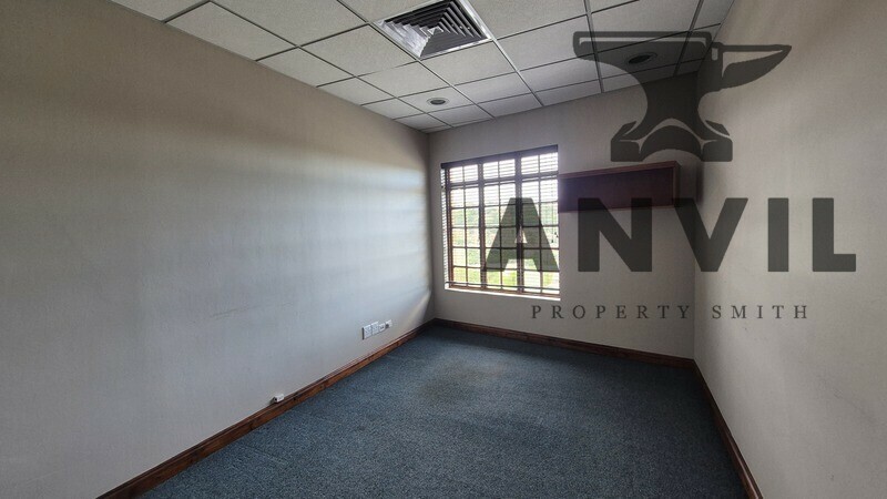 103 Marseilles Cres - Office 2 property image 6