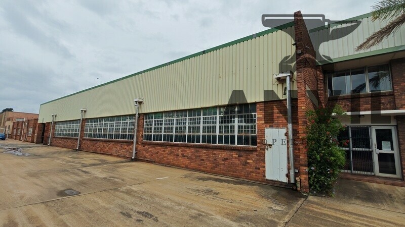 Flow Systems Manufactures (Pty) Ltd - 700m² Warehouse to let property image 20