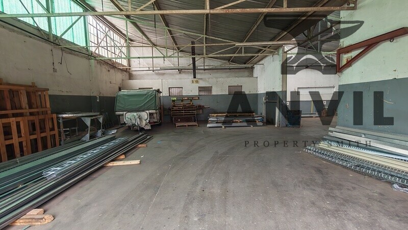 Flow Systems Manufactures (Pty) Ltd - 700m² Warehouse to let property image 12