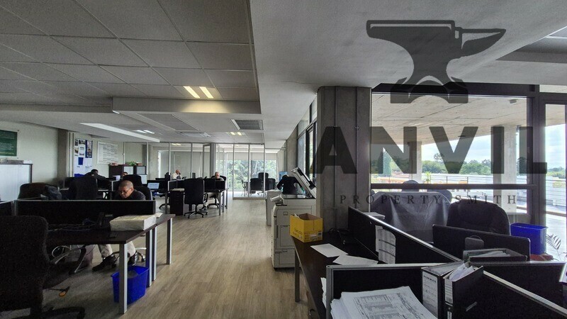 Riverside Junction - 3F LHS property image 4