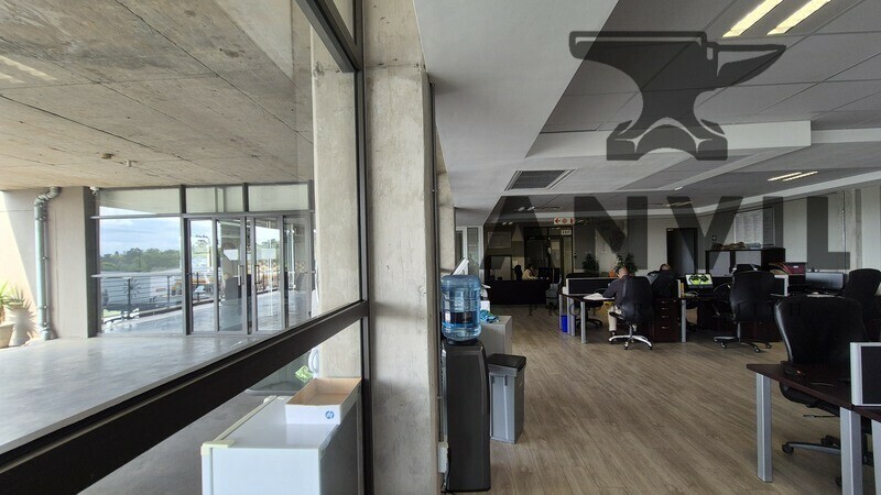 Riverside Junction - 3F LHS property image 6