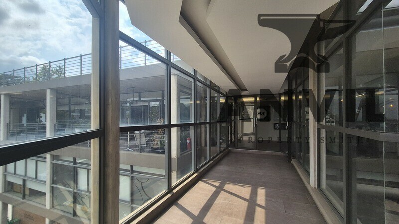 Riverside Junction - 3F LHS property image 12