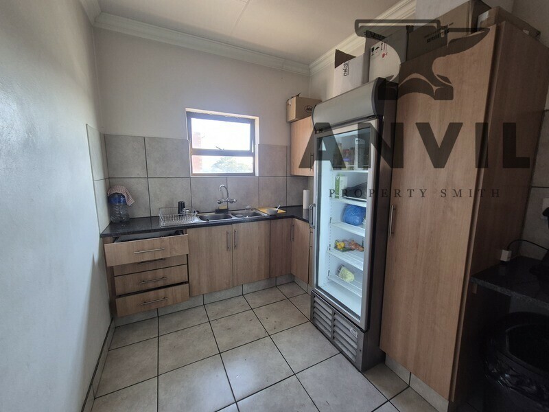 23 dakota Crescent  - Unit 7  property image 13