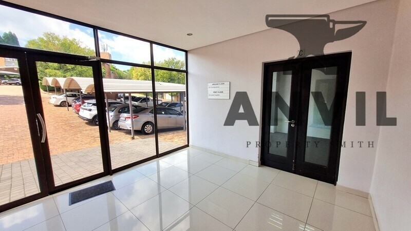 36 Sovereign Drive - GF LW property image 3