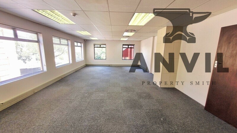 36 Sovereign Drive - GF LW property image 17