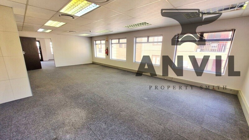 36 Sovereign Drive - GF LW property image 18