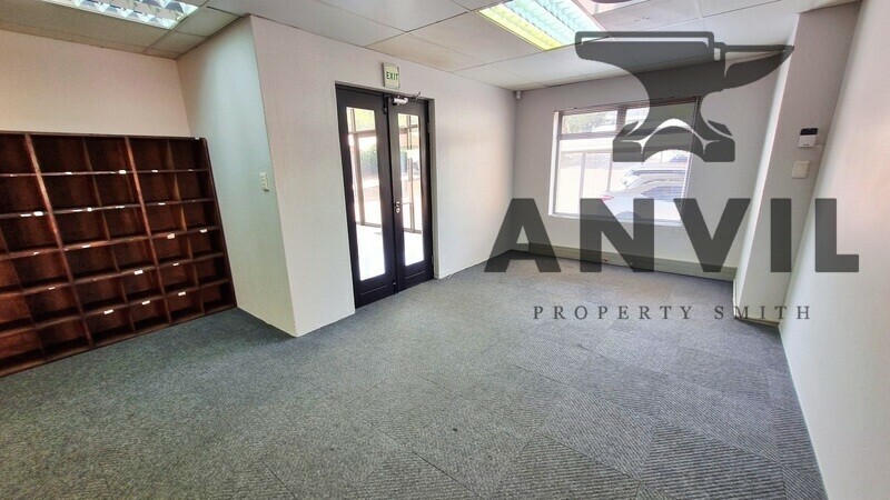 36 Sovereign Drive - GF LW property image 19