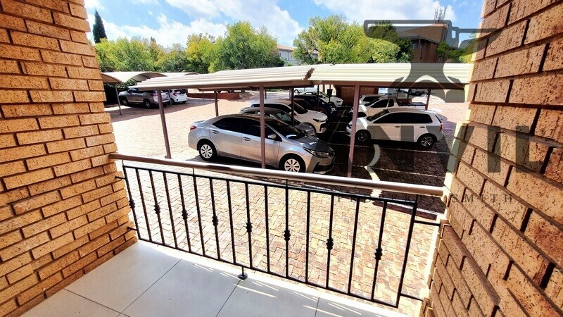 36 Sovereign Drive - GF LW property image 14