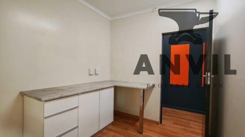 5 Star Business Park Phase 2 - Unit 17 + 18  property image 11