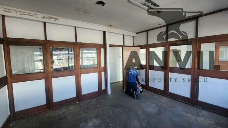 5 Metal Road - Large Industrial Warehouse  property image 23