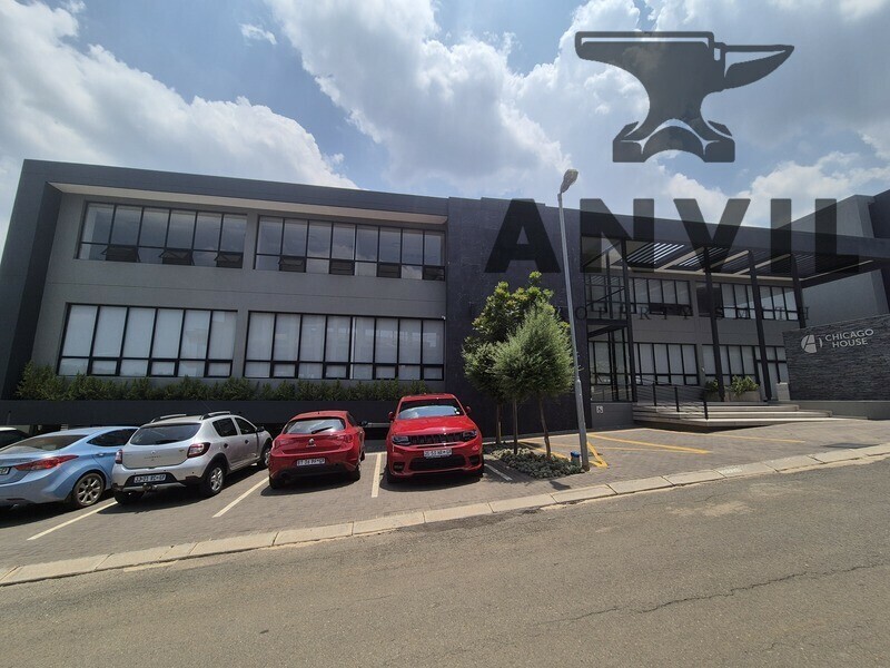 164m² First Floor Office to Let in Aspen Business Park, with Modern Glass Finishes