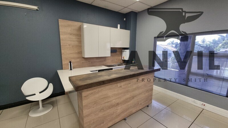 St James Office park, Bedfordview  - FF - South  property image 4