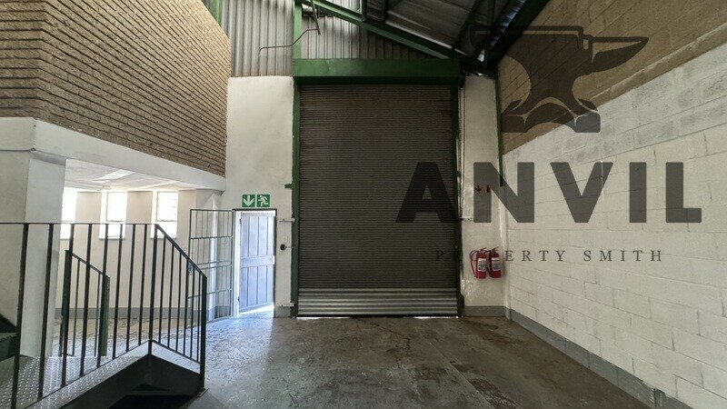 Sifon Industrial Park, Robertville, Randburg - Unit C5 property image 4
