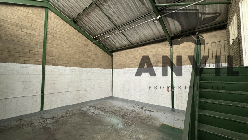 Sifon Industrial Park, Robertville, Randburg - Unit C5 property image 14