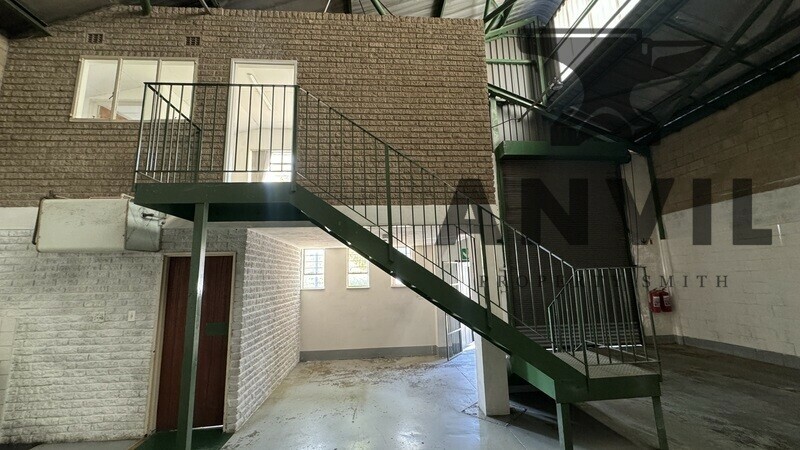 Sifon Industrial Park, Robertville, Randburg - Unit C5 property image 17