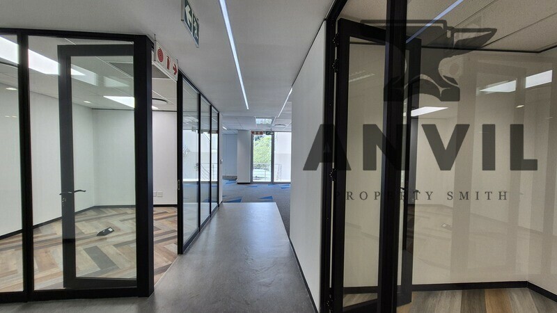 Lacey Oak House, Ballyoaks Office Park, Bryanston - PTN GF LHS property image 7