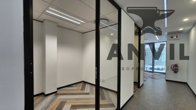 Lacey Oak House, Ballyoaks Office Park, Bryanston - PTN GF LHS property image 8