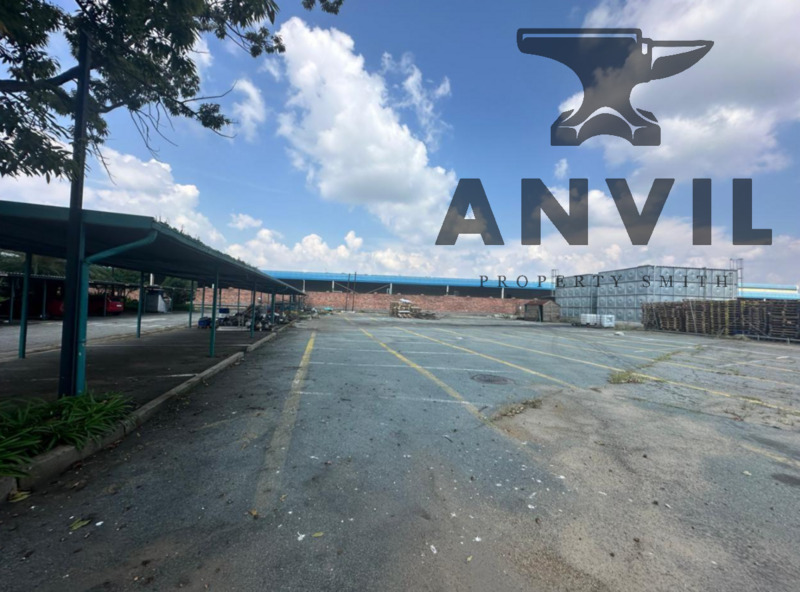 13823m² Functional Yard Space, with warehousing and office space. - 82 Merino Avenue, City Deep, Johannesburg property image 30