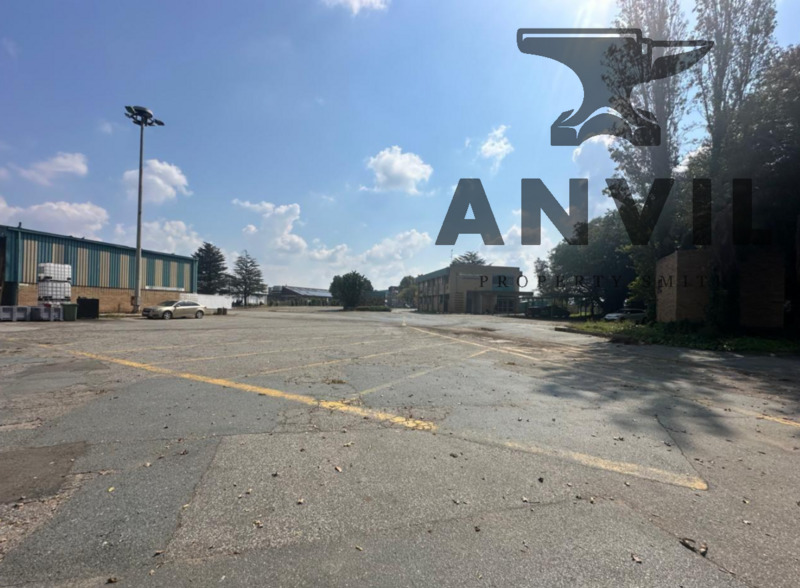 13823m² Functional Yard Space, with warehousing and office space. - 82 Merino Avenue, City Deep, Johannesburg property image 8