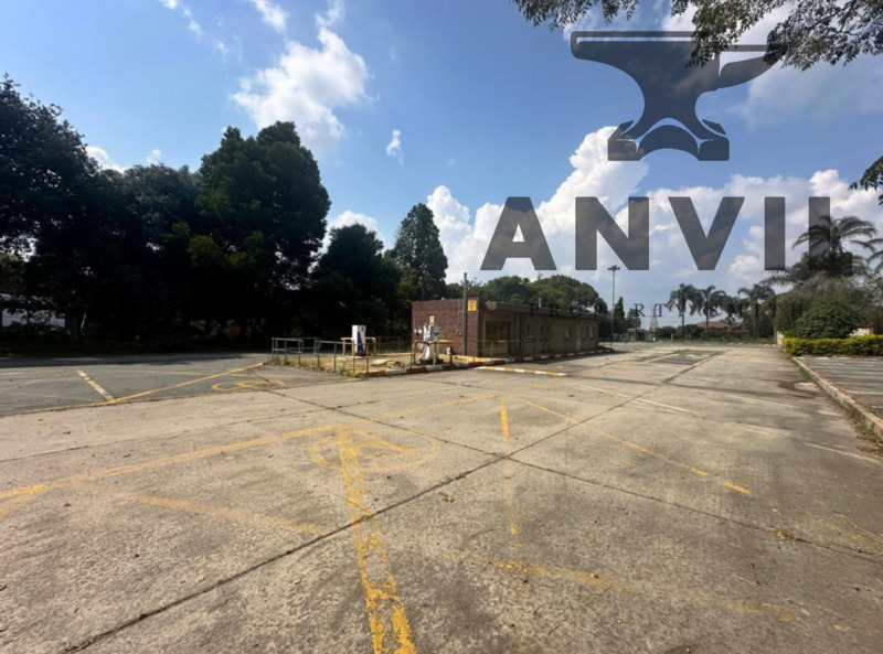 13823m² Functional Yard Space, with warehousing and office space. - 82 Merino Avenue, City Deep, Johannesburg property image 11