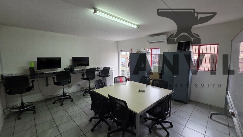 Hydra Park, Jet Park  - Unit 1 and 2 property image 22