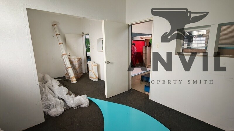 Laserdowns Industrial Park - Unit 06 property image 9