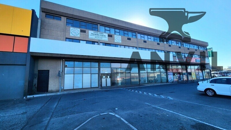 33 On Strand - Ex - Signa Academy property image 23