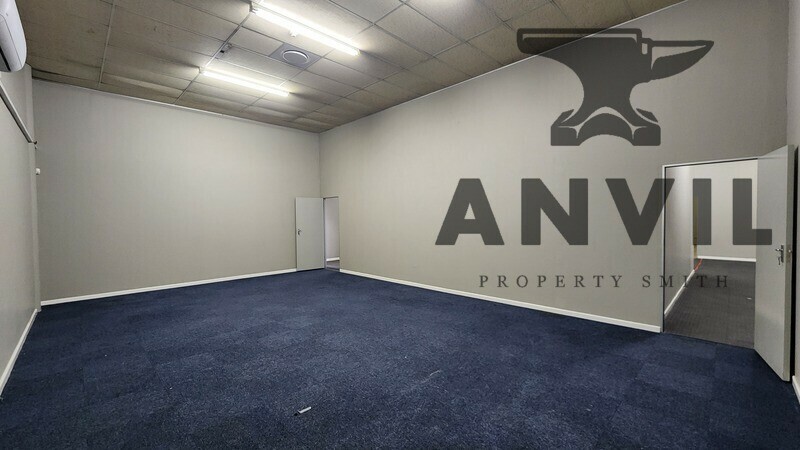 33 On Strand - Ex - Signa Academy property image 9