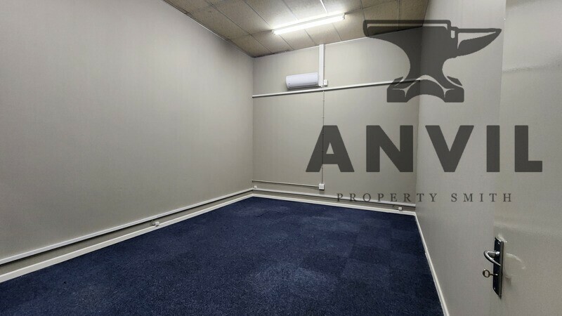 33 On Strand - Ex - Signa Academy property image 11