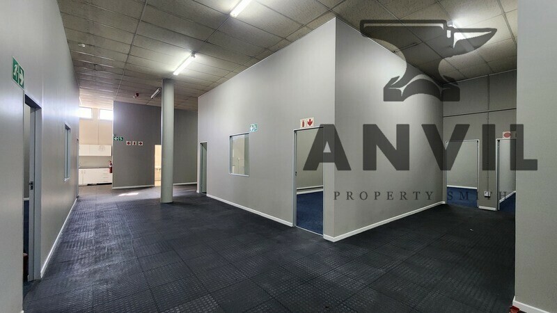 33 On Strand - Ex - Signa Academy property image 6