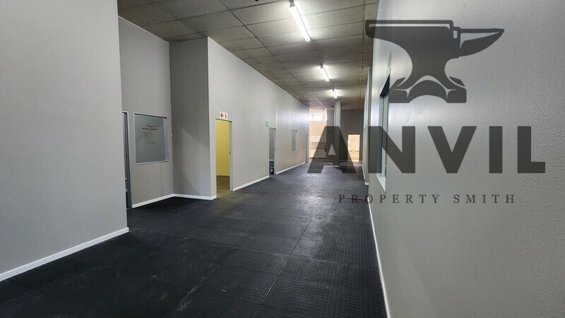 33 On Strand - Ex - Signa Academy property image 7