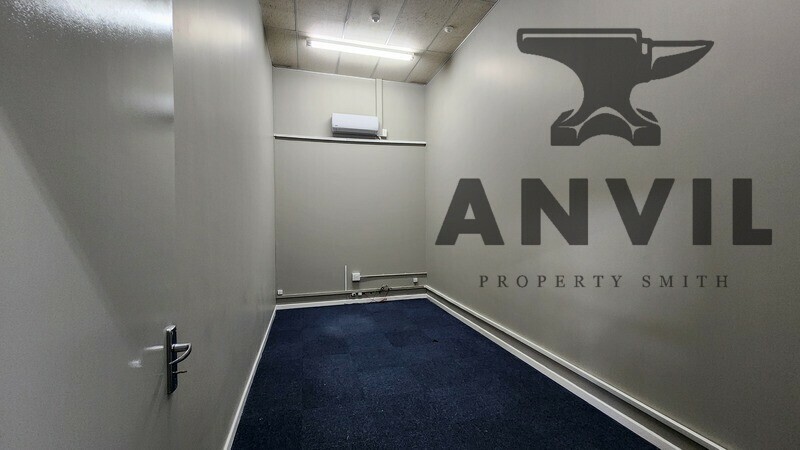 33 On Strand - Ex - Signa Academy property image 13