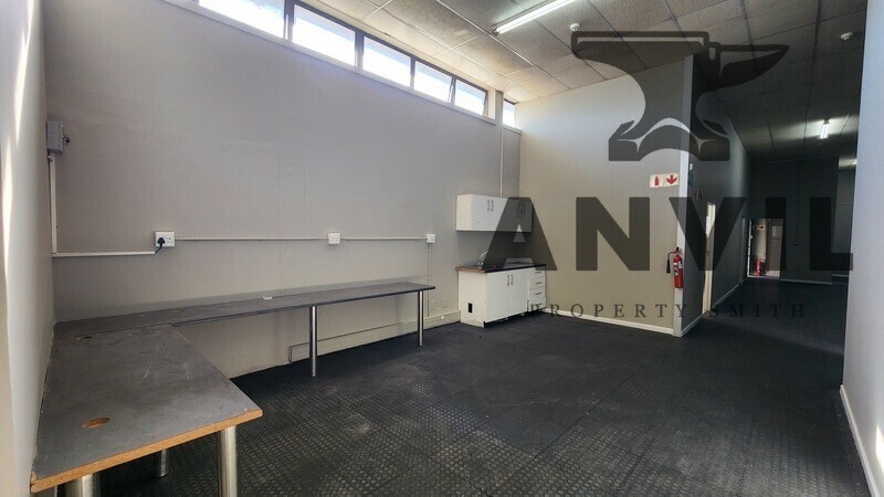 33 On Strand - Ex - Signa Academy property image 21