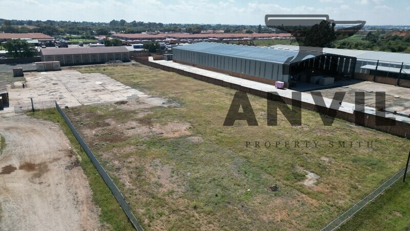 12 Newgold Street Comet  - Mixed Yard with Offices  property image 11