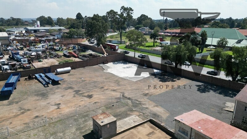 12 Newgold Street Comet  - Mixed Yard with Offices  property image 14