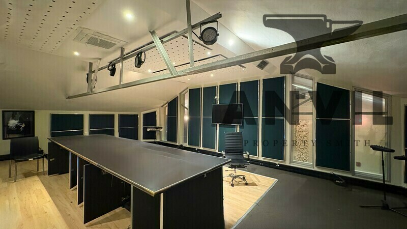 Waverley Business Park - Unit 9B property image 11