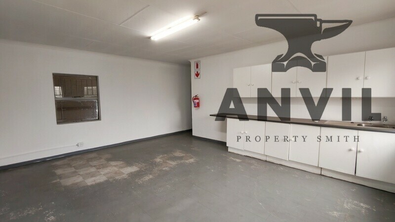 Silverpark, 186 Voorhamer Street, Silvertondale - Unit 0010 property image 4