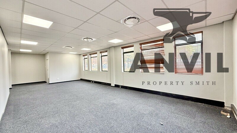 Boardwalk Office Park, Faerie Glen, Pretoria - H11/C GF property image 11