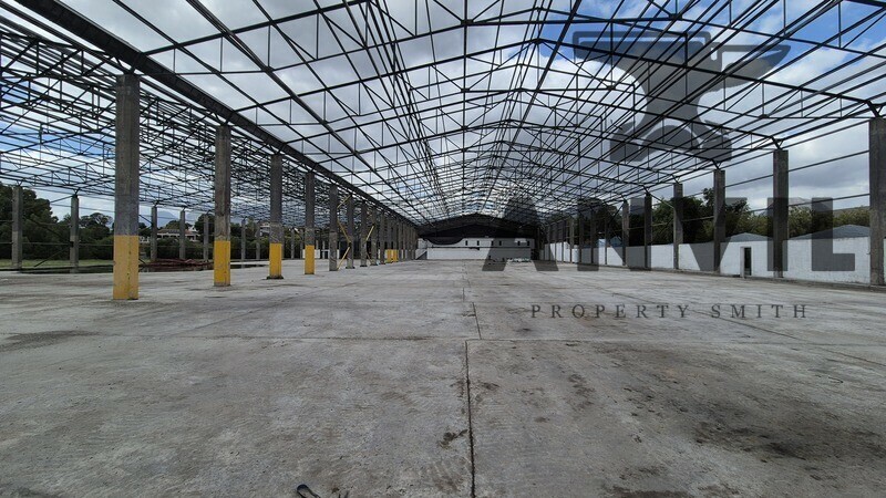 Charleston Park - Charleston Park Main Warehouse property image 7