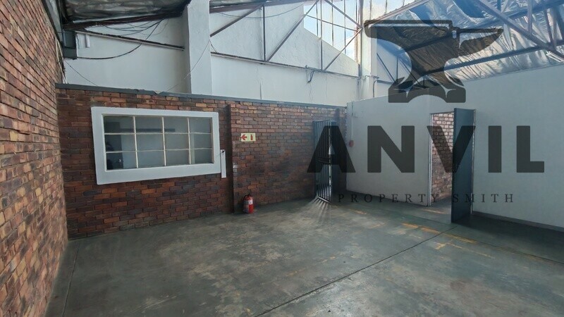 11 Engwena  - 169 Aitken Road , Sebenza  property image 11