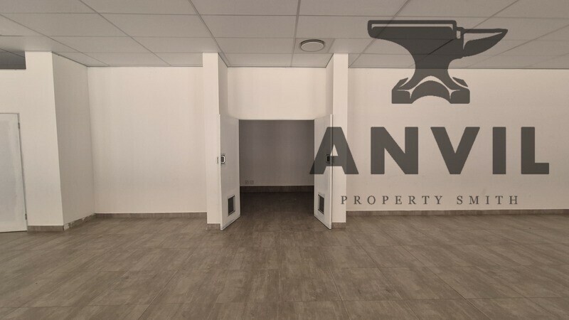 Paarl Village Convenience Centre - Paarl Village Convenience Centre - Unit E1 property image 8